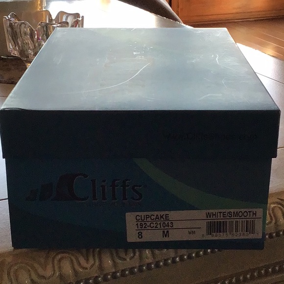 Cliffs by White Mountain Cupcake White WomenSize 8 - Picture 3 of 5